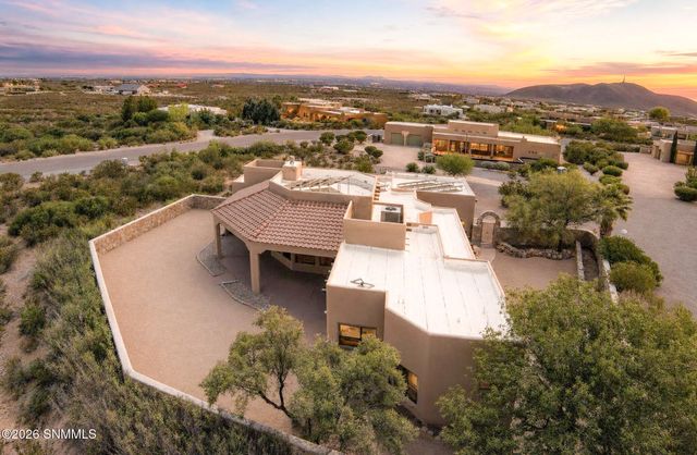 8925 Bougainvillea Court, Las Cruces, NM 88011
