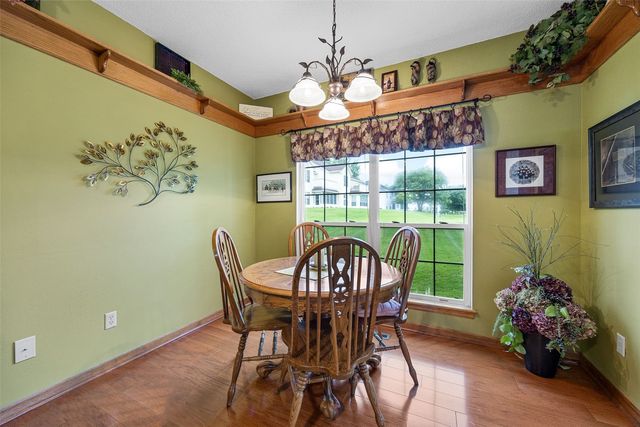 4761 Westchester Drive NE A, Cedar Rapids, IA 52402