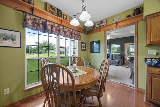 4761 Westchester Drive NE A, Cedar Rapids, IA 52402