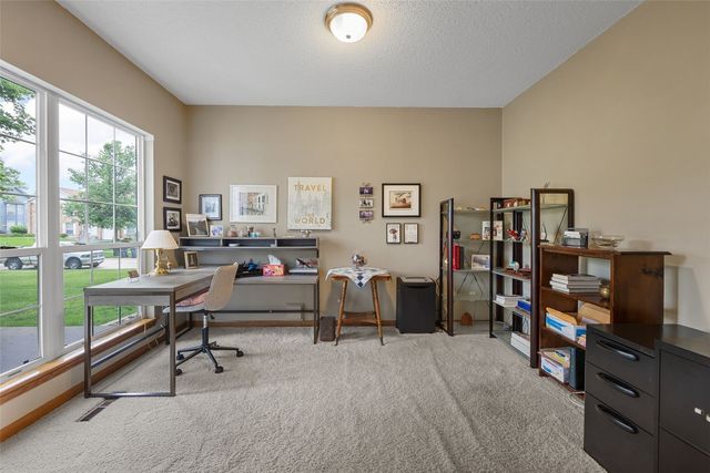 4761 Westchester Drive NE A, Cedar Rapids, IA 52402