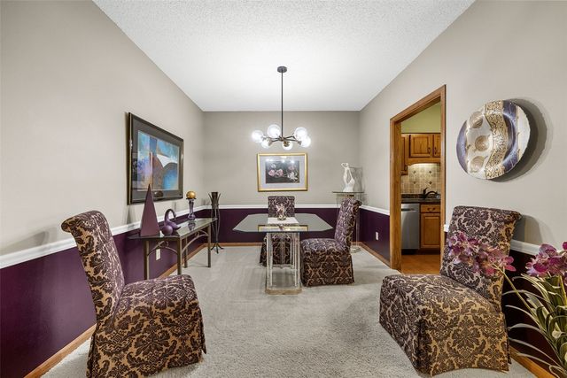4761 Westchester Drive NE A, Cedar Rapids, IA 52402