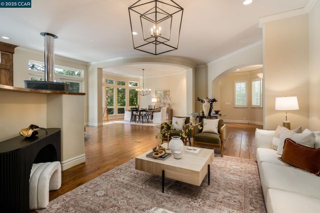 471 El Rio, Danville, CA 94526