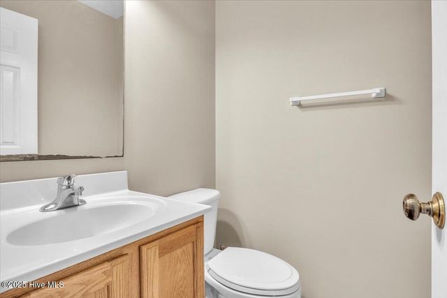 307 Softwood Court, Jacksonville, NC 28540