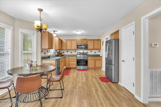 307 Softwood Court, Jacksonville, NC 28540