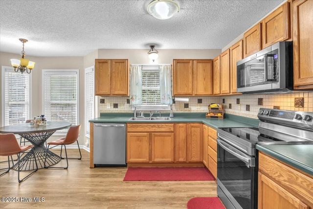 307 Softwood Court, Jacksonville, NC 28540
