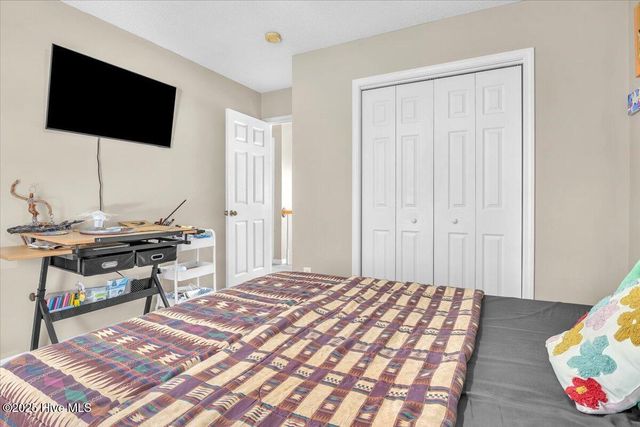 307 Softwood Court, Jacksonville, NC 28540