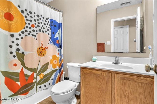 307 Softwood Court, Jacksonville, NC 28540