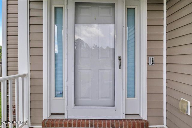307 Softwood Court, Jacksonville, NC 28540