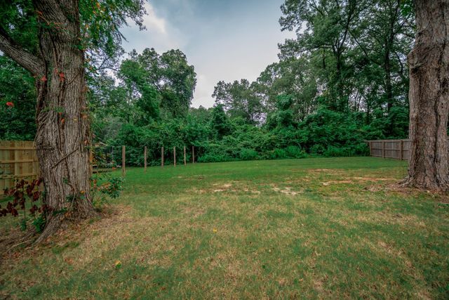 113 W Ruth, White Oak, TX 75693