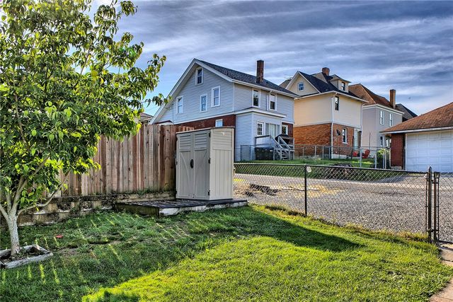 151 Chalfonte Avenue, West View, PA 15229