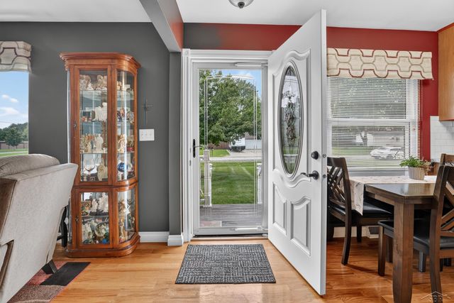 5469 Mary Court, Saginaw Twp, MI 48603