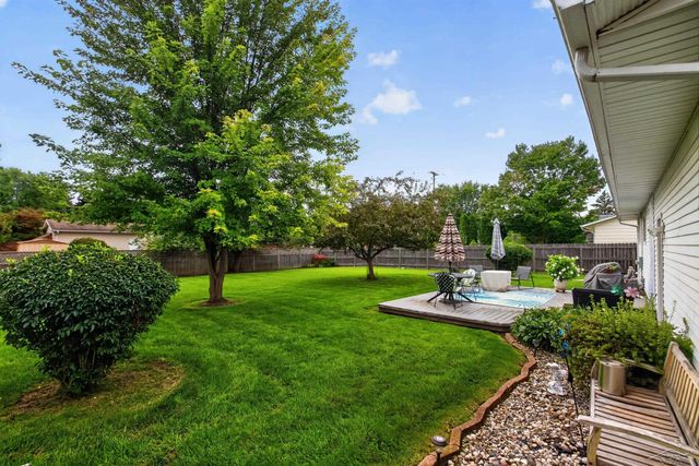 5469 Mary Court, Saginaw Twp, MI 48603