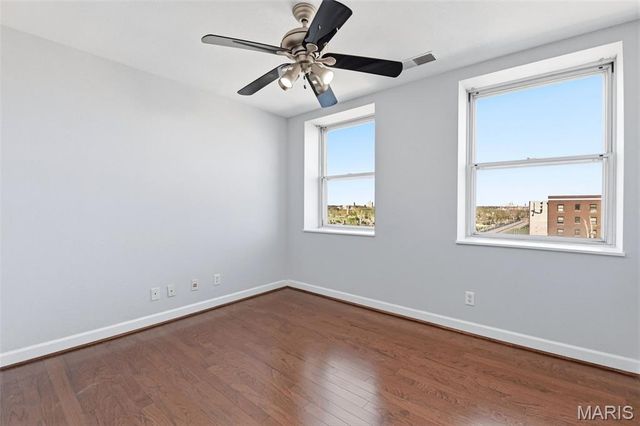 5330 Pershing Avenue 807, St Louis, MO 63112