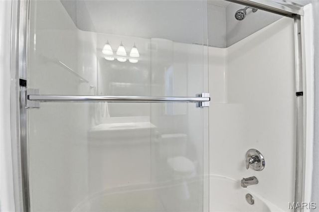 5330 Pershing Avenue 807, St Louis, MO 63112