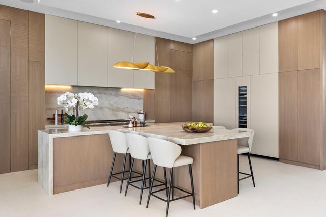 19696 Harbor Road N, Jupiter, FL 33469