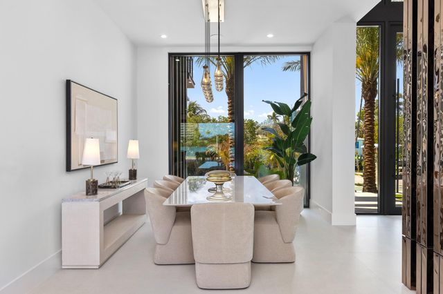 19696 Harbor Road N, Jupiter, FL 33469