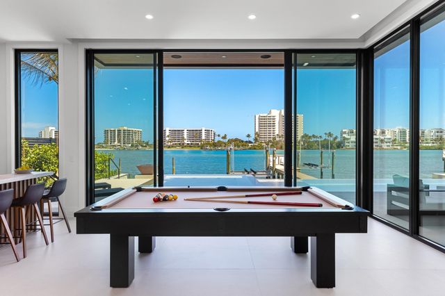 19696 Harbor Road N, Jupiter, FL 33469