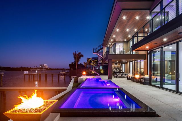 19696 Harbor Road N, Jupiter, FL 33469