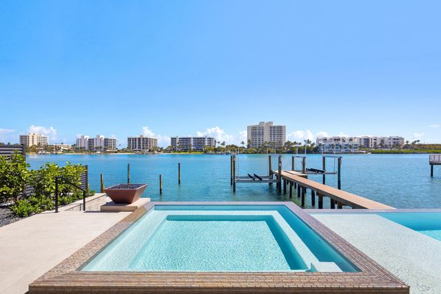 19696 Harbor Road N, Jupiter, FL 33469