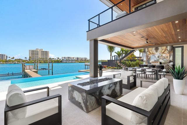 19696 Harbor Road N, Jupiter, FL 33469