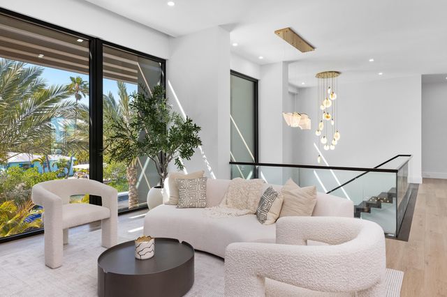 19696 Harbor Road N, Jupiter, FL 33469