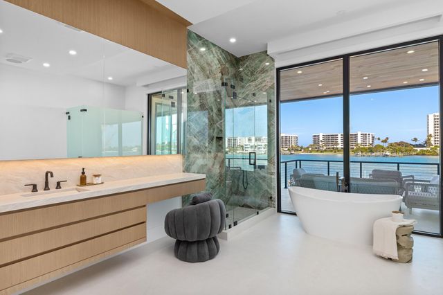 19696 Harbor Road N, Jupiter, FL 33469