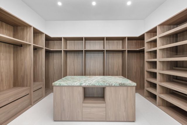 19696 Harbor Road N, Jupiter, FL 33469