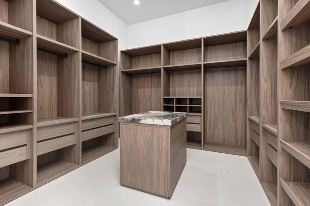 19696 Harbor Road N, Jupiter, FL 33469