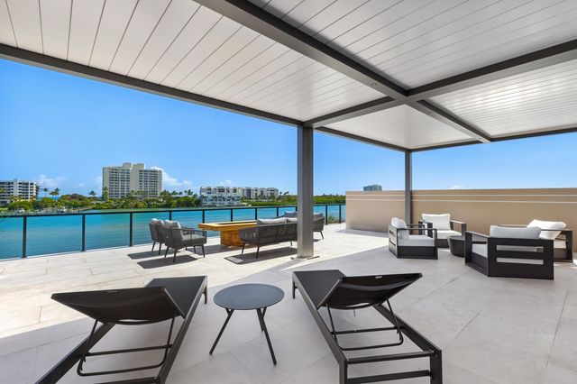 19696 Harbor Road N, Jupiter, FL 33469