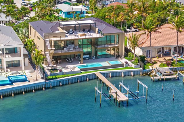 19696 Harbor Road N, Jupiter, FL 33469