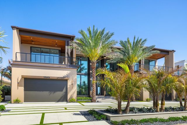 19696 Harbor Road N, Jupiter, FL 33469