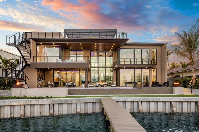 19696 Harbor Road N, Jupiter, FL 33469