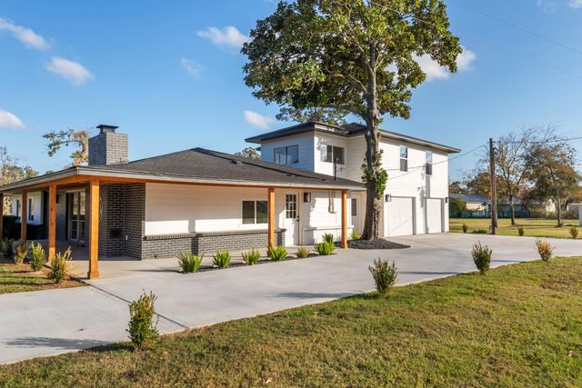 24521 Magnolia Road, Hockley, TX 77447