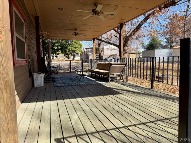 113983 S 4281 Road, Porum, OK 74455