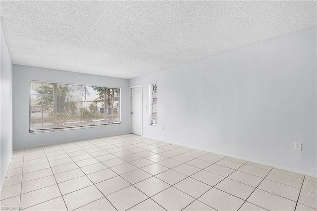 3704 Broadway 110, Fort Myers, FL 33901