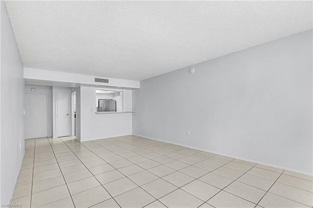 3704 Broadway 110, Fort Myers, FL 33901