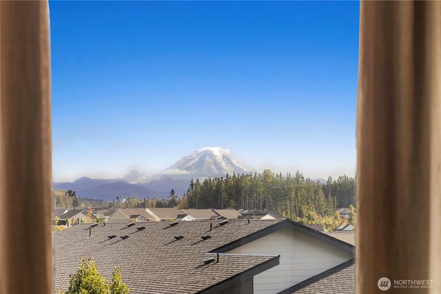 32731 Madrona Avenue SE, Black Diamond, WA 98010