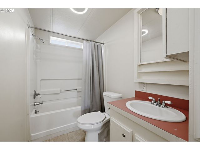 34167 EL ROBLE Ave, Eugene, OR 97405