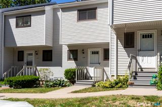 104 Timber Lane 104, Canton, CT 06019