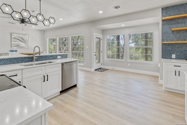 907 AMIGO ST, San Antonio, TX 78260