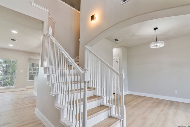 907 AMIGO ST, San Antonio, TX 78260