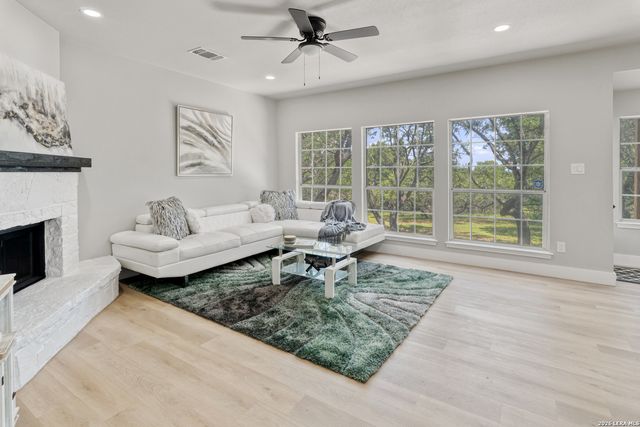 907 AMIGO ST, San Antonio, TX 78260