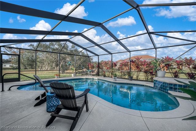 717 Cypress Court, Sebring, FL 33876