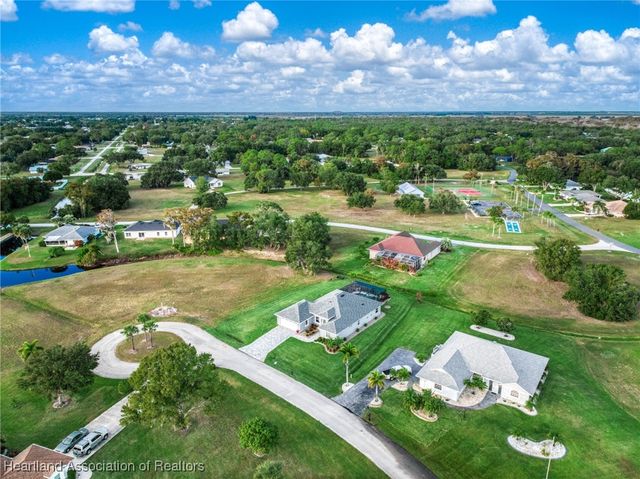 717 Cypress Court, Sebring, FL 33876