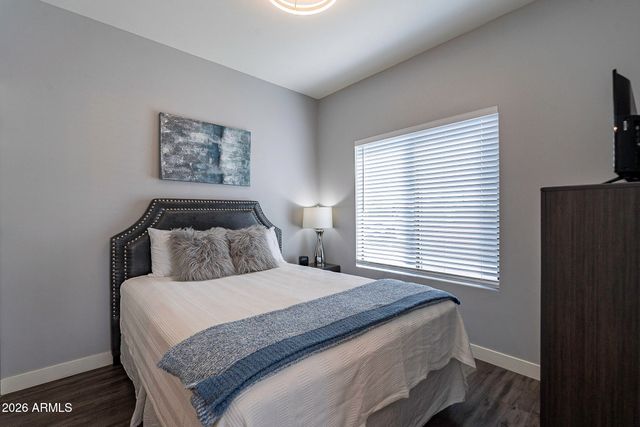 475 N 9TH Street 106, Phoenix, AZ 85006