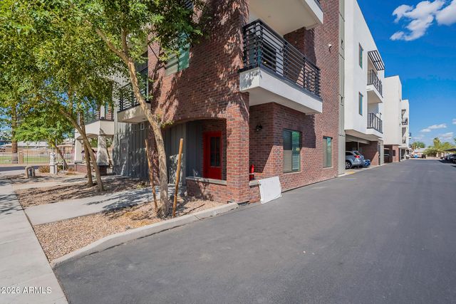 475 N 9TH Street 106, Phoenix, AZ 85006
