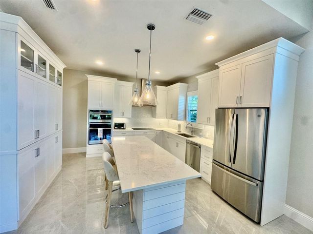 32 BAYHEAD LANE, Osprey, FL 34229