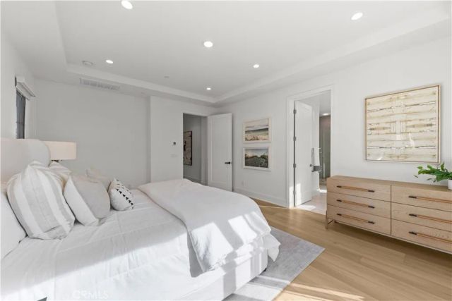 227 Fiore, Irvine, CA 92602