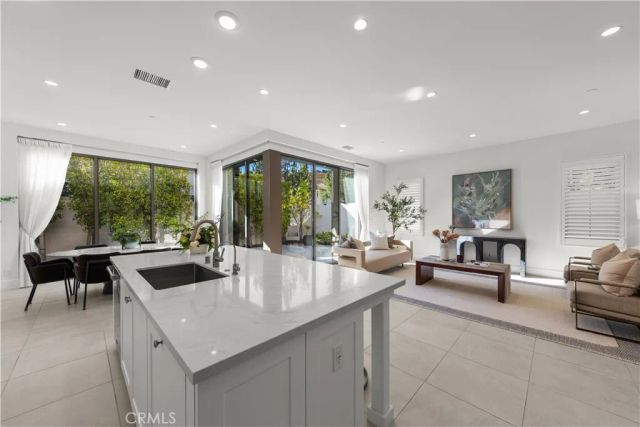 227 Fiore, Irvine, CA 92602