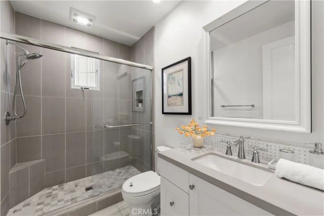 227 Fiore, Irvine, CA 92602